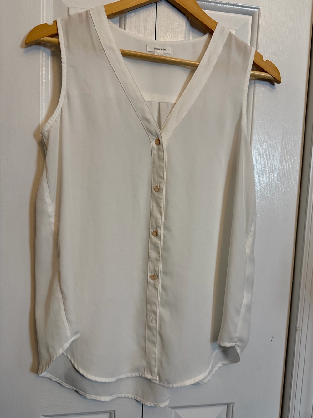White Sleeveless V-Neck Button Front Blouse Tank Top Size Medium